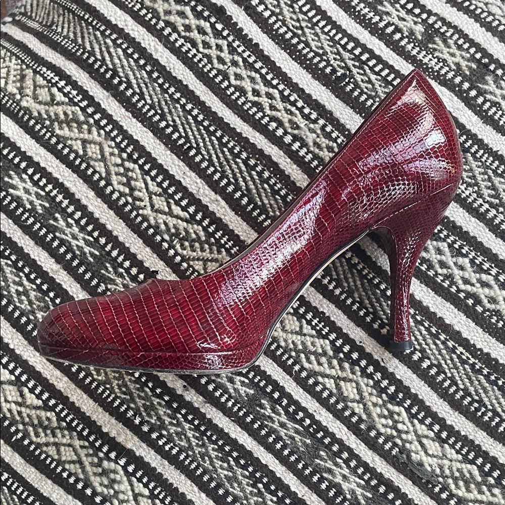 Via Spiga Burgundy Pumps